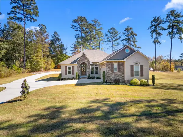 621 Crooked Trace Lane, Seneca, SC 29672