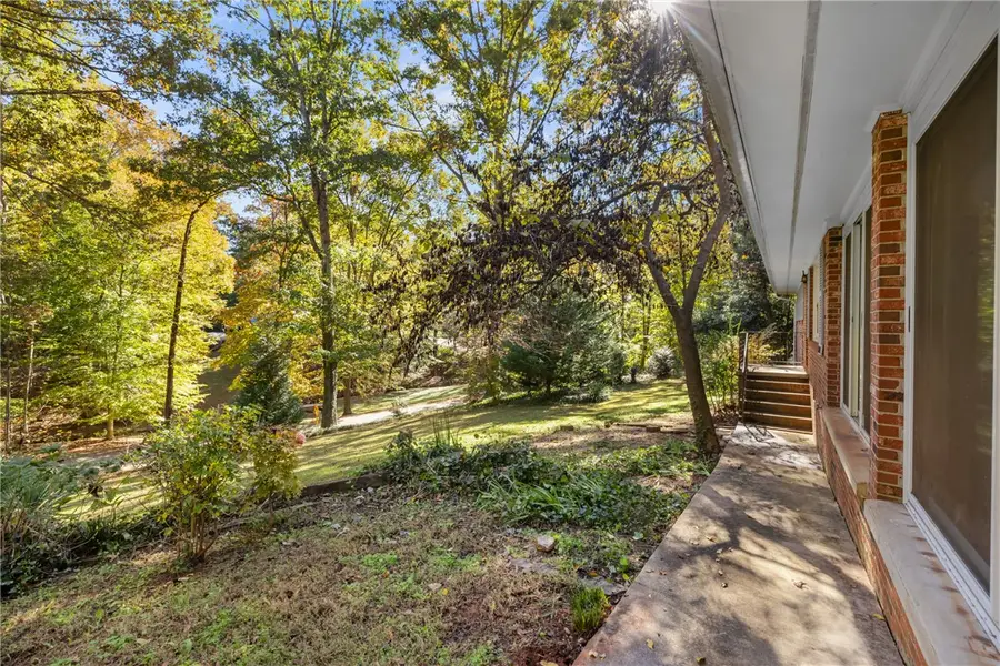 3037 Creekside Drive, Seneca, SC 29678 - Image #2