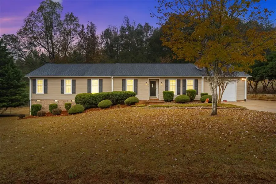 1130 Tall Oaks Circle, Piedmont, SC 29673 - Image #2