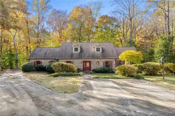 206 Cedar Dale Drive, Central, SC 29630