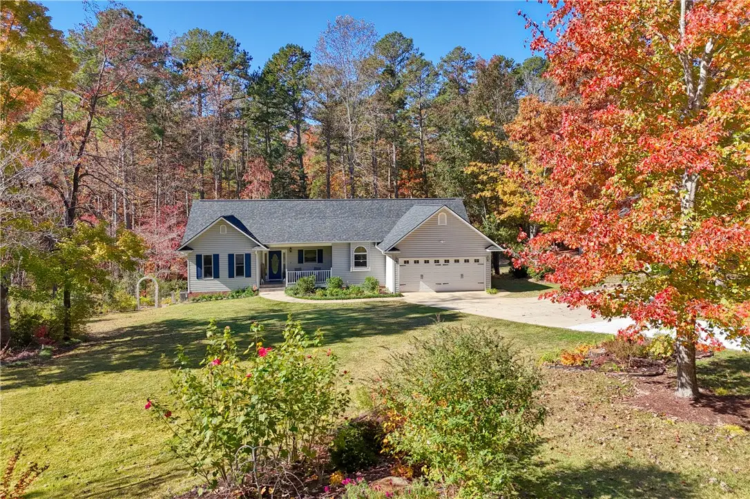 113 Cane Creek Harbor Road, Seneca, SC 29672 - Image #1