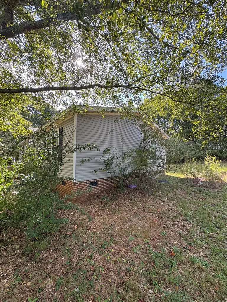 127 Ballentine Road, Easley, SC 29642 - Image #2