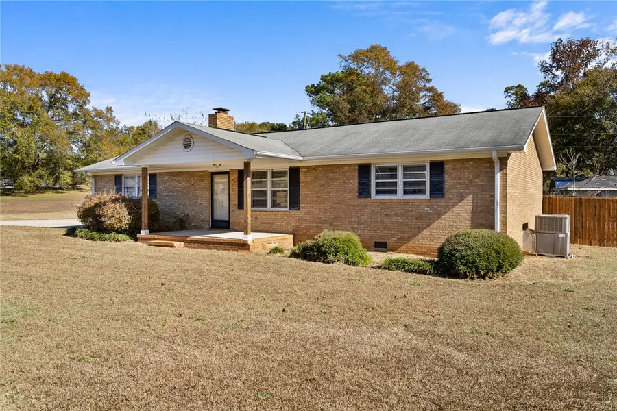 105 Meadowbrook Drive, Anderson, SC 29626 - Image #2