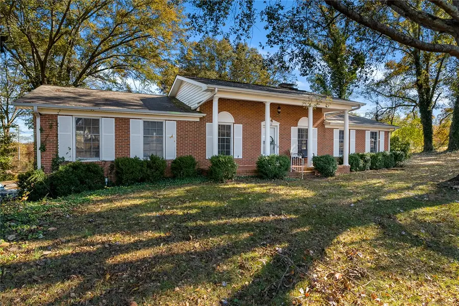 215 Nicholson Drive, Central, SC 29630 - Image #2