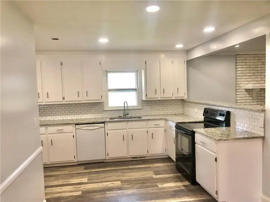 213 Oxmoor Drive, Anderson, SC 29625 - Image #2