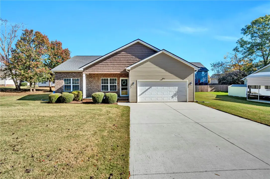 164 Amberwood Drive, Anderson, SC 29621 - Image #1