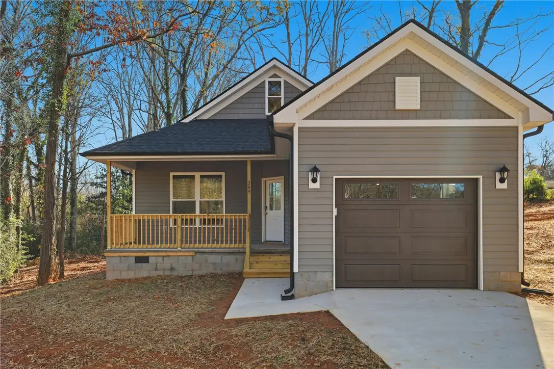 209 Carswell Drive, Anderson, SC 29624 - Image #1