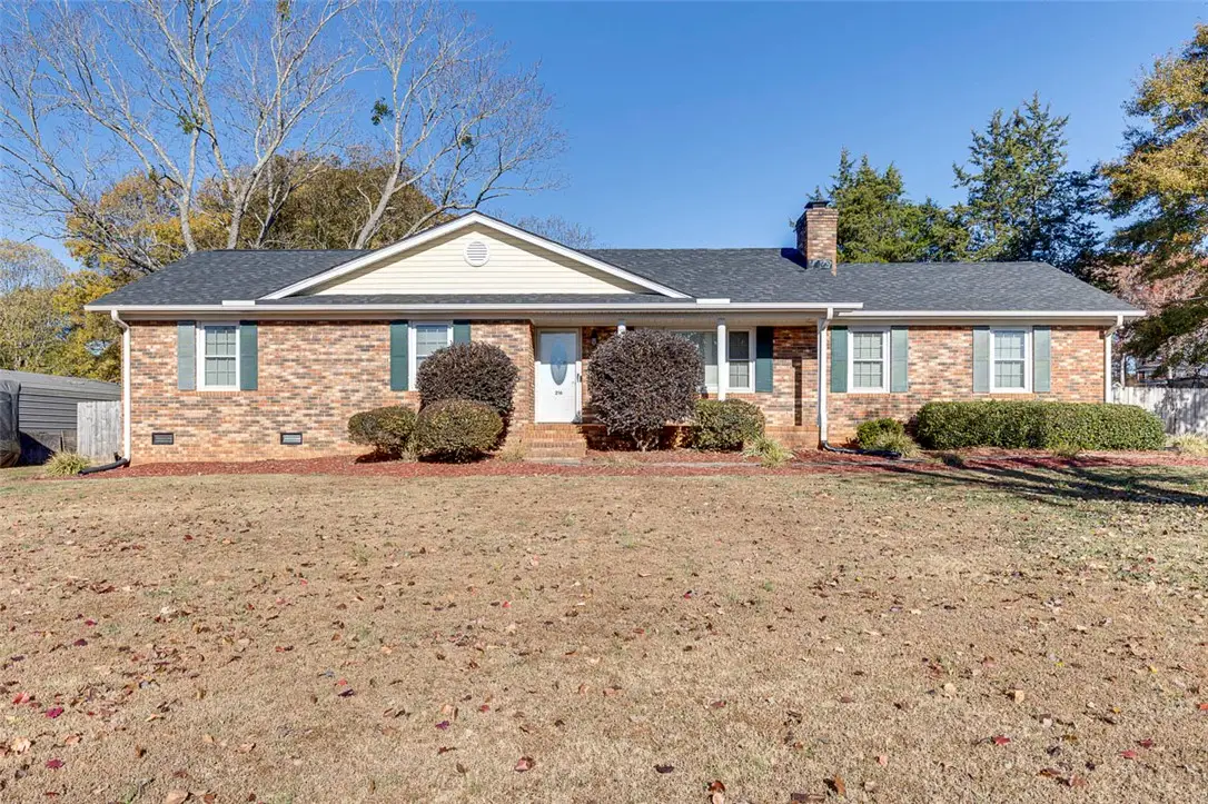 216 Hickory Drive, Easley, SC 29642 - Image #1