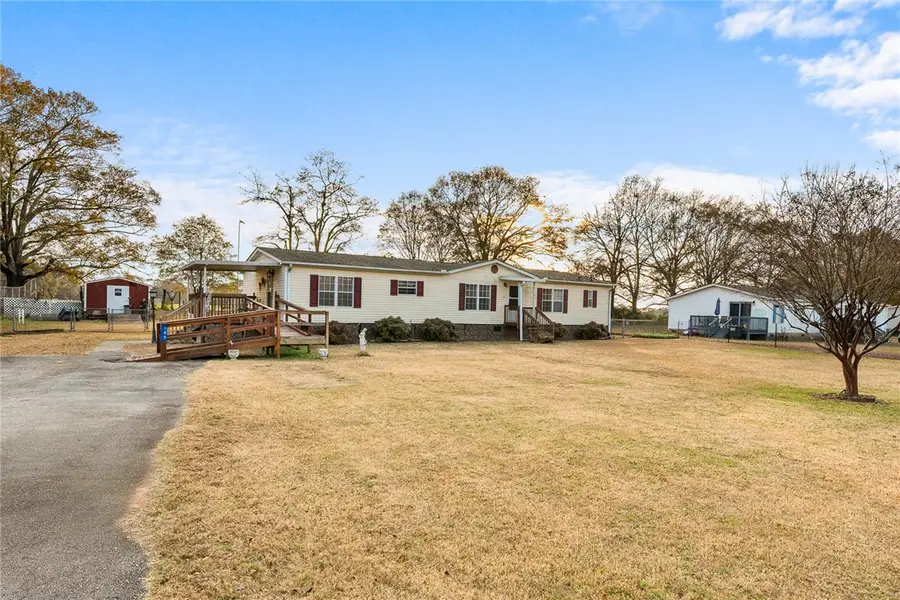 105 Oldfield Circle, Williamston, SC 29697 - Image #2