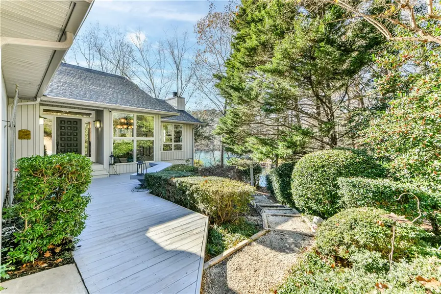 18014 Cedar Cove Road, Seneca, SC 29672 - Image #3