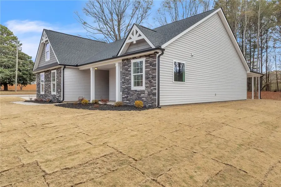 121 Ashley Drive, Pelzer, SC 29669 - Image #3