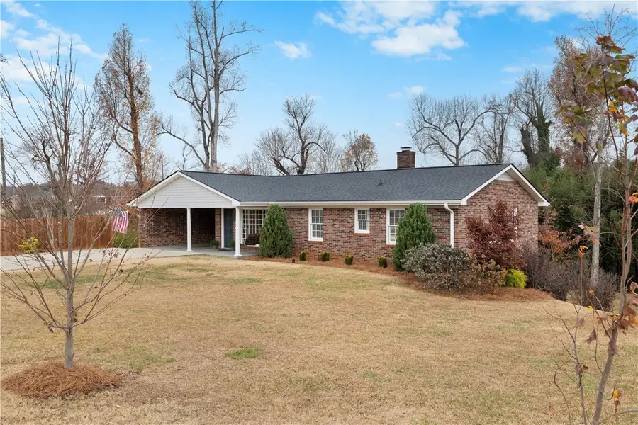 138 Julian Drive, Seneca, SC 29678 - Image #2