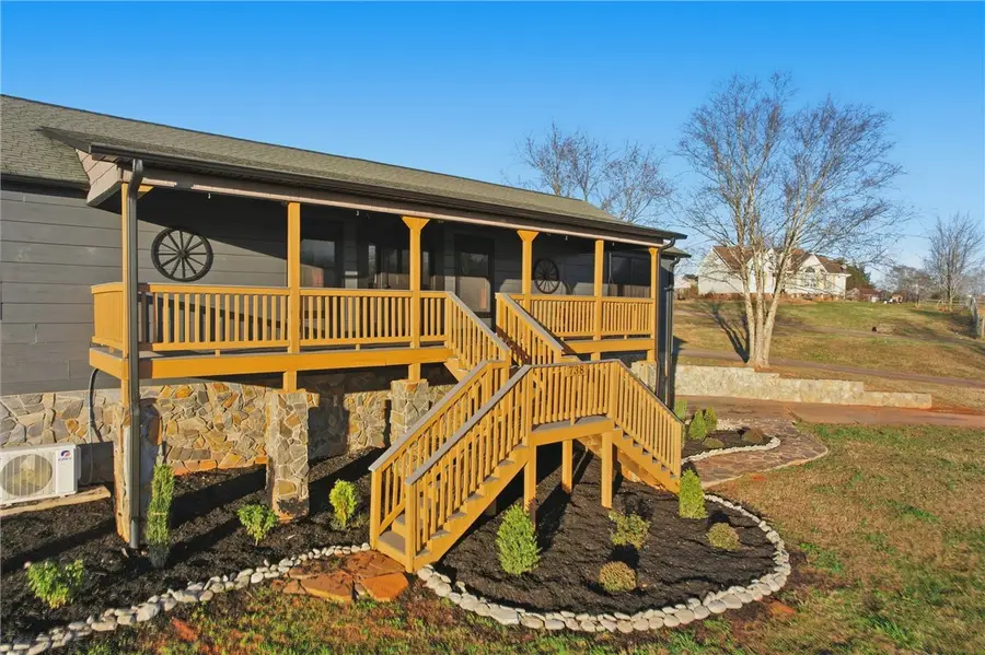 738 Stewart Gin Road, Liberty, SC 29657 - Image #2