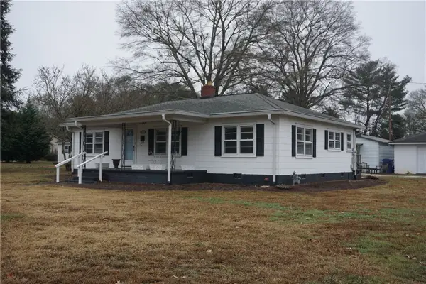 615 Belton Highway, Williamston, SC 29697