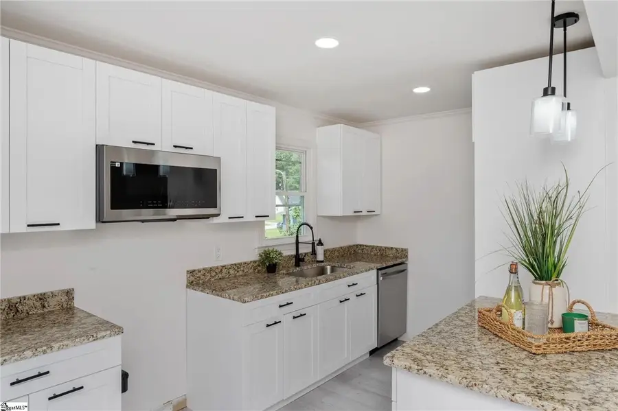 105 Foxhall Court, Easley, SC 29640 - Image #3