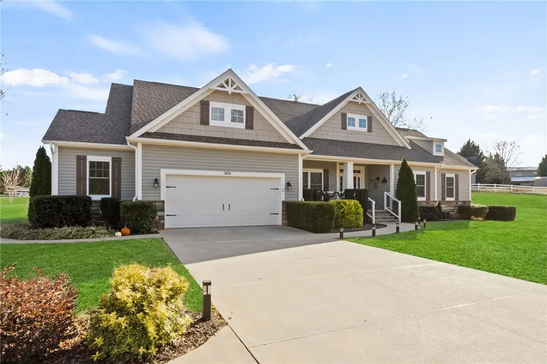 303 Meadowlark Lane, Seneca, SC 29672 - Image #1