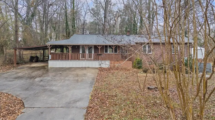 108 Linda Lane, Marietta, SC 29661 - Image #2