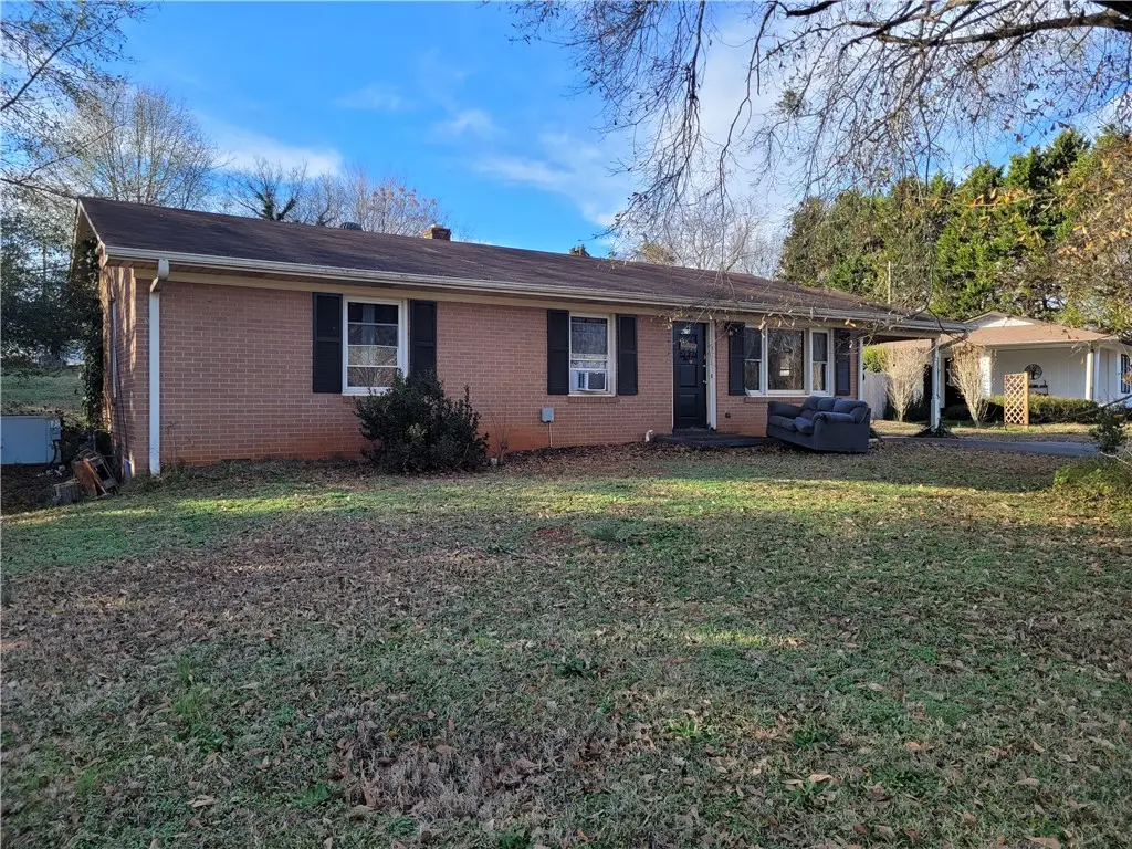 5017 Corinth Drive, Seneca, SC 29678 - Image #1