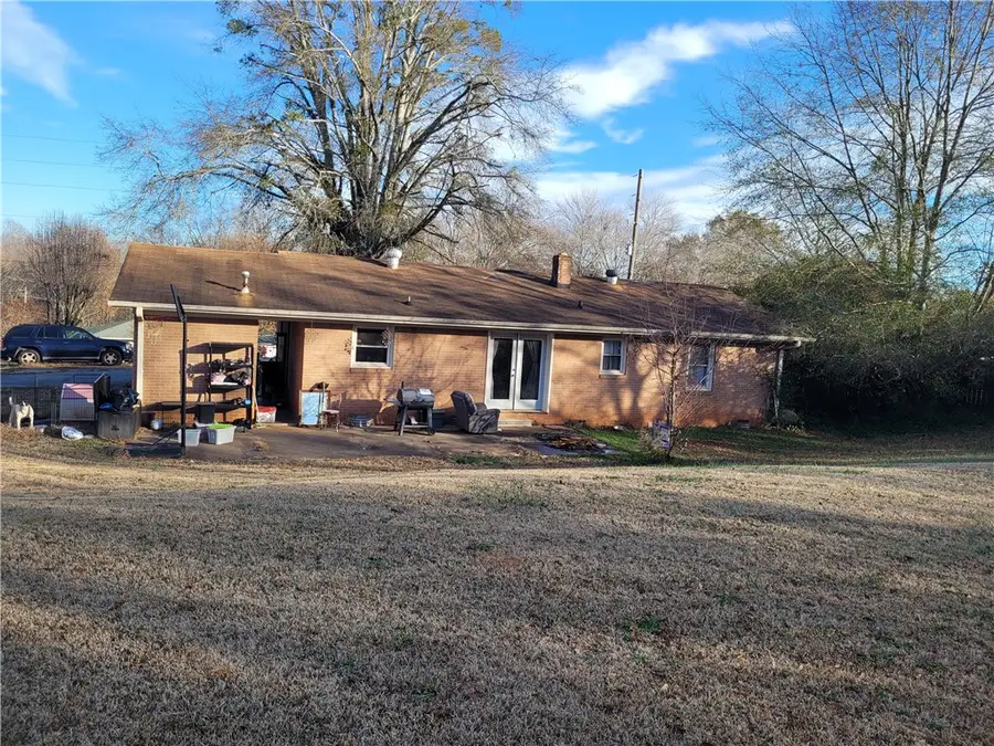 5017 Corinth Drive, Seneca, SC 29678 - Image #2