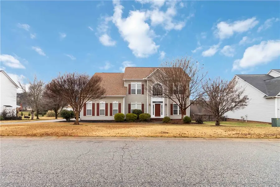 215 Ridge Bay Court, Greenville, SC 29611 - Image #2
