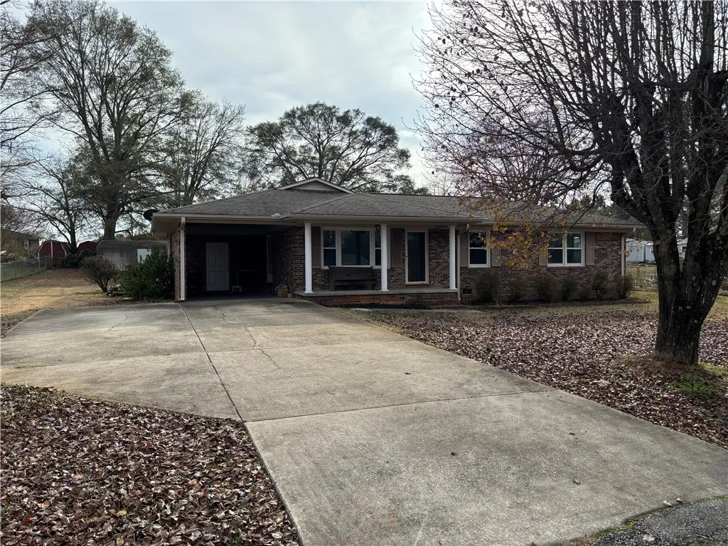 730 Tanglewood Drive, Seneca, SC 29672 - Image #1