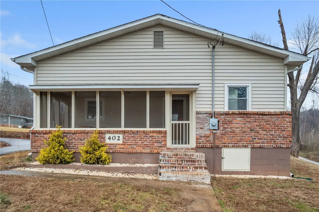 402 Laurel And Hardy Lake Road, Marietta, SC 29661 - Image #1