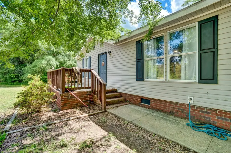 224 Brandi Lane, Clinton, SC 29325 - Image #2