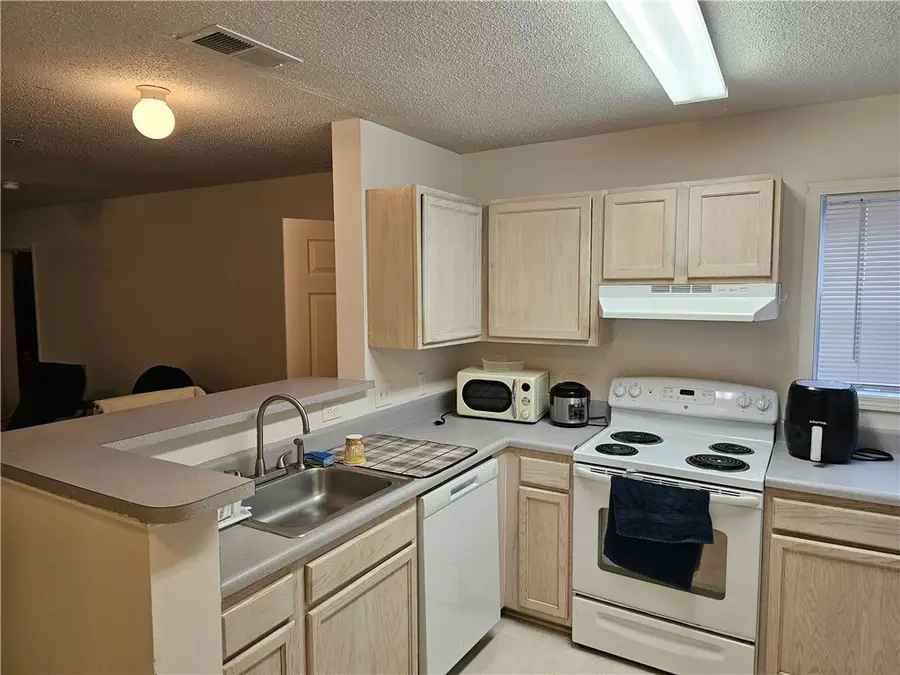 180 University Village Drive #A, Central, SC 29630 - Image #3