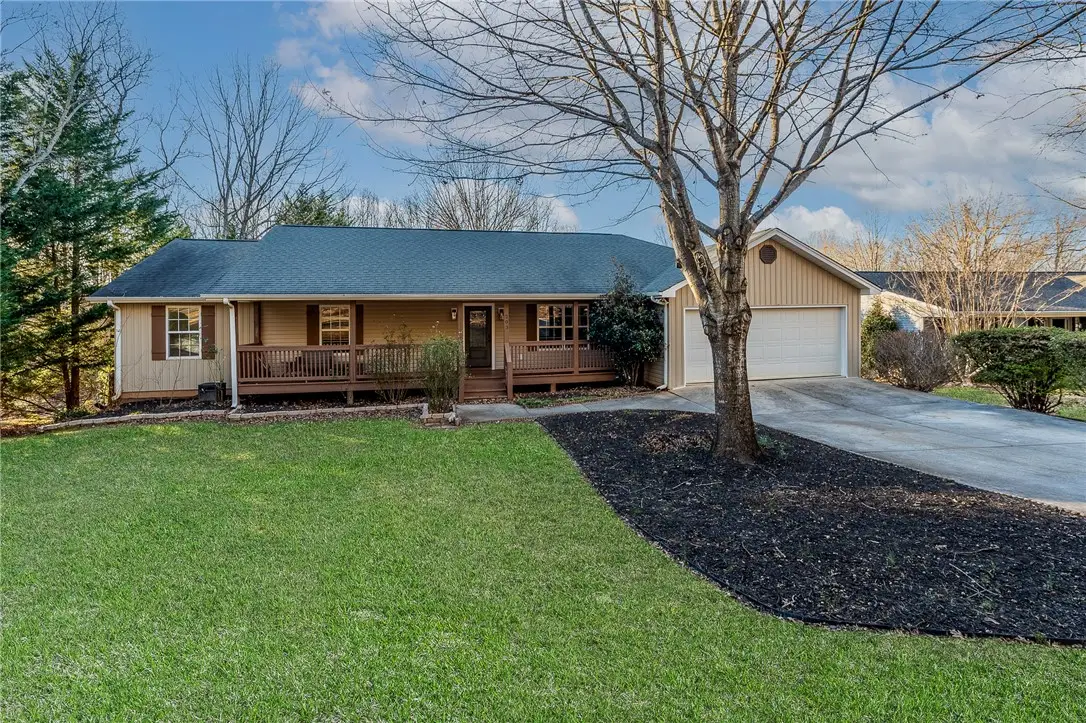 203 Dodgins Lane, Seneca, SC 29672 - #1