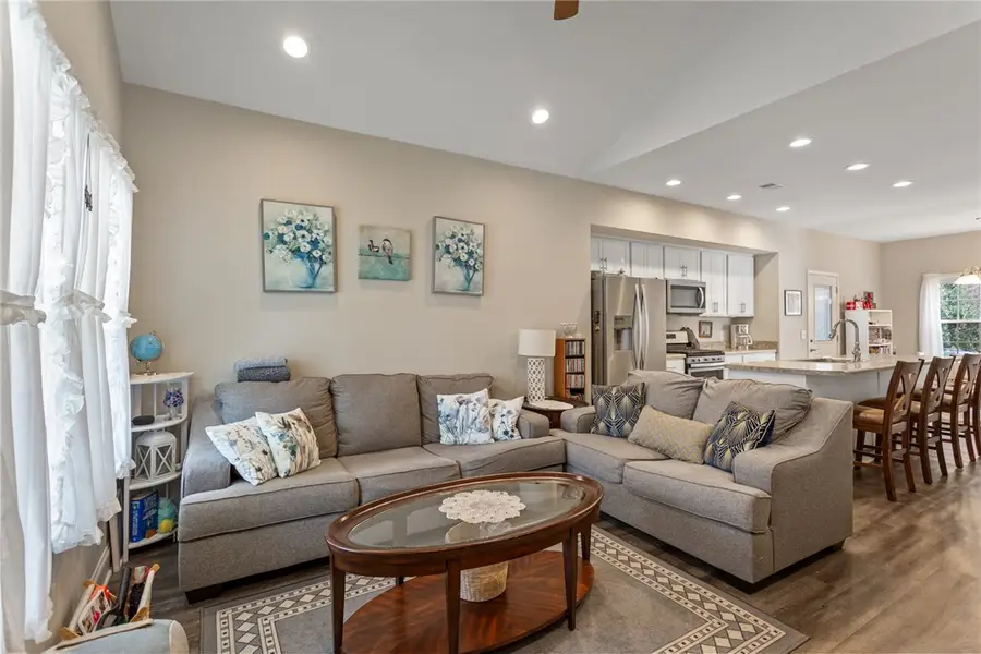 384 E Woodland Drive, Walhalla, SC 29691 - Image #3