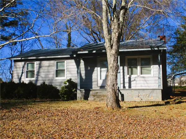 417 Welborn Road, West Union, SC 29696