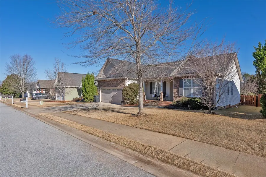 510 Summitbluff Drive, Greenville, SC 29617 - Image #2