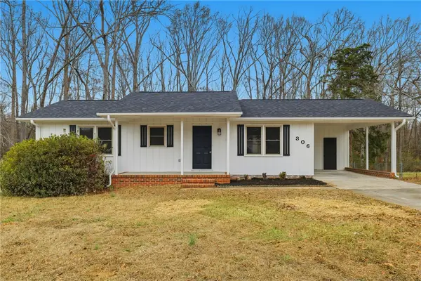 306 Bluefield Road, Starr, SC 29684