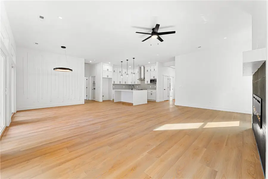 2921 Old Greenville Highway, Central, SC 29630 - Image #3