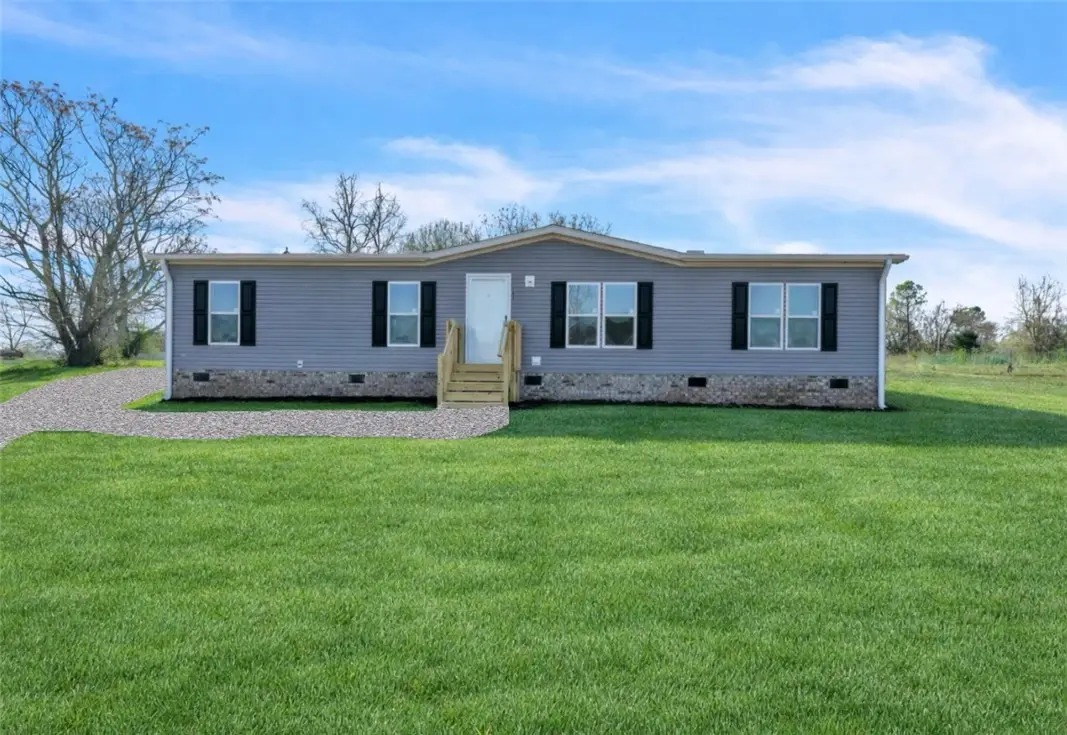 107 Benny Smith Road, Starr, SC 29684 - Image #1