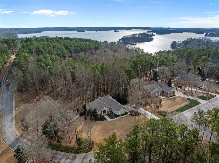 125 E Waterford Drive, Seneca, SC 29672 - Image #2