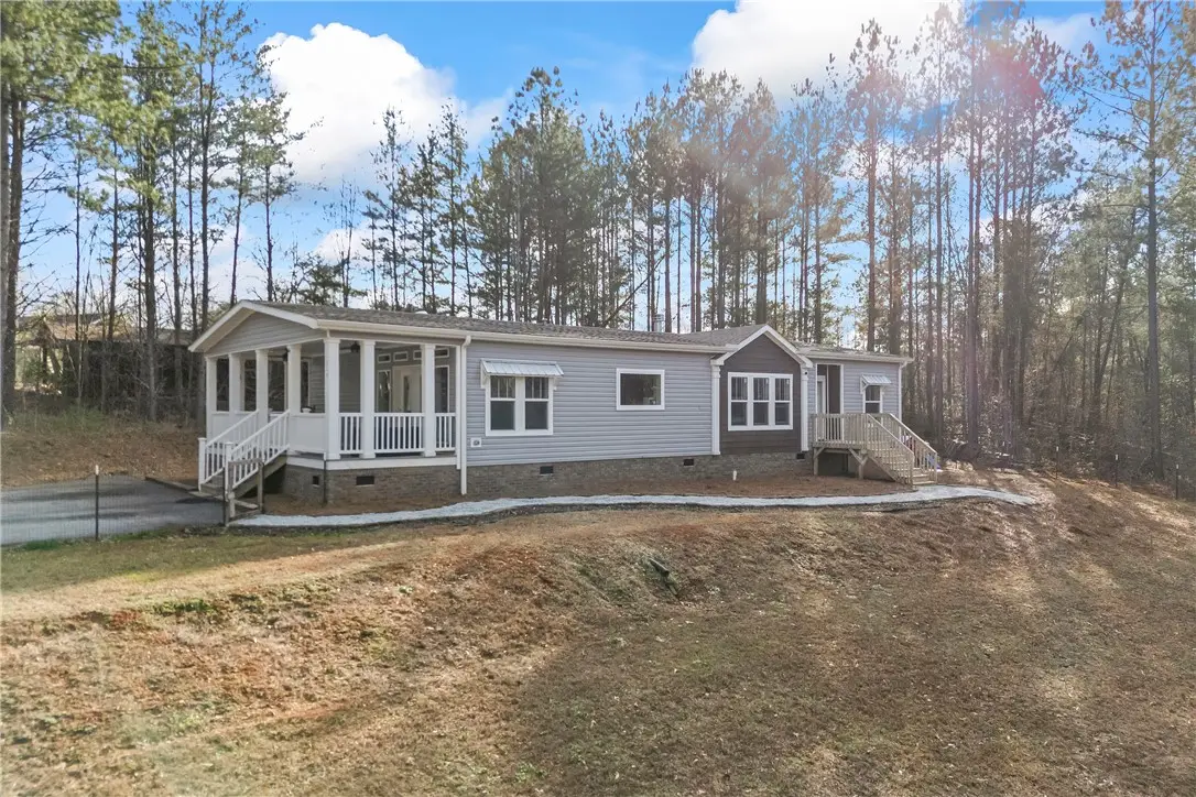 215 Fairfield Road, Walhalla, SC 29691 - Image #1