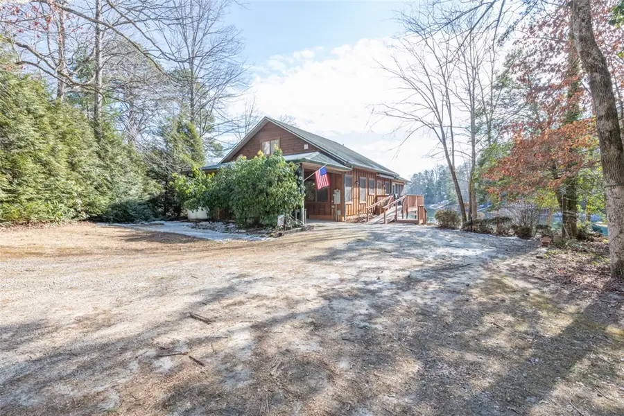 735 Chattooga Lake Road, Mountain Rest, SC 29664 - #2