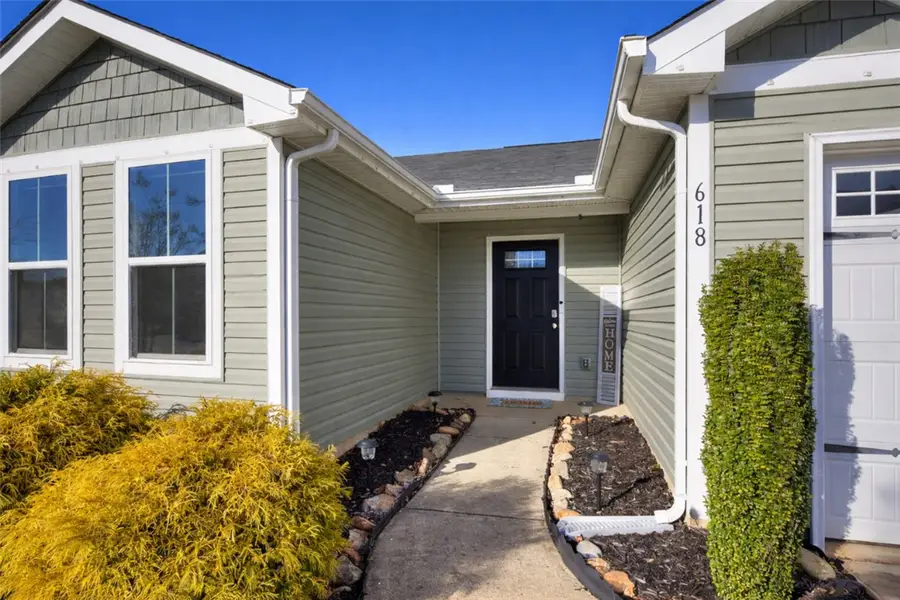 618 Maplestead Farms Court, Greenville, SC 29617 - #2