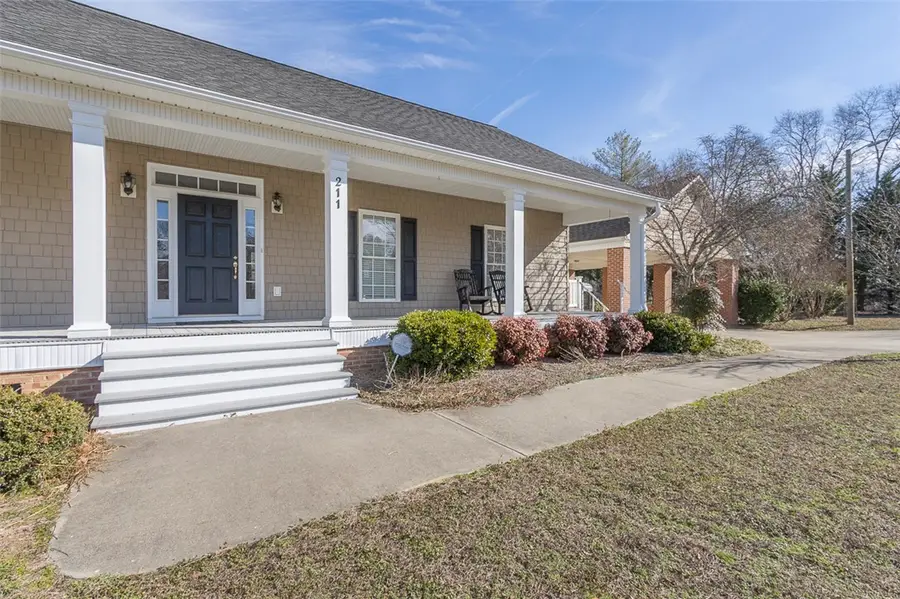 211 Philwood Drive, Williamston, SC 29697 - Image #2