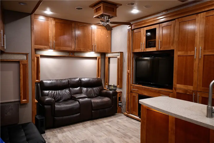 443 Kinston Loop Drive, Westminster, SC 29693 - Image #2