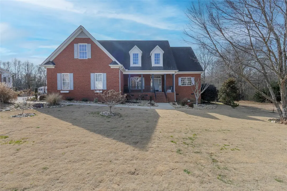 115 Hunting Meadow Drive, Williamston, SC 29697 - Image #1