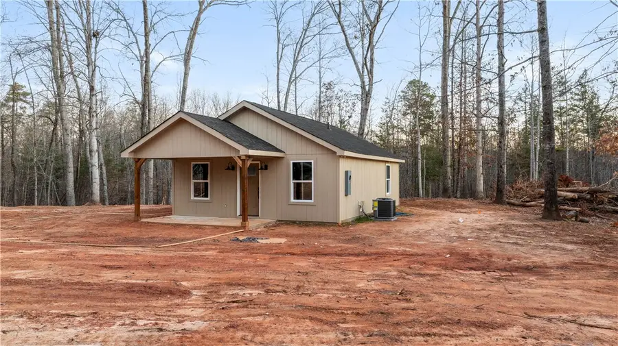 565 Whippoorwill Lane, West Union, SC 29696 - Image #2