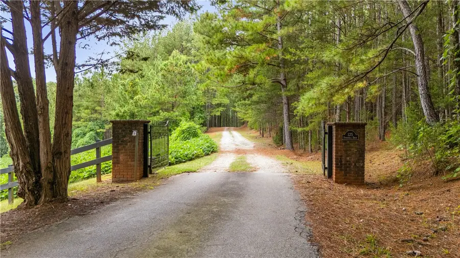 125 Stonewall Drive, Westminster, SC 29693 - #2