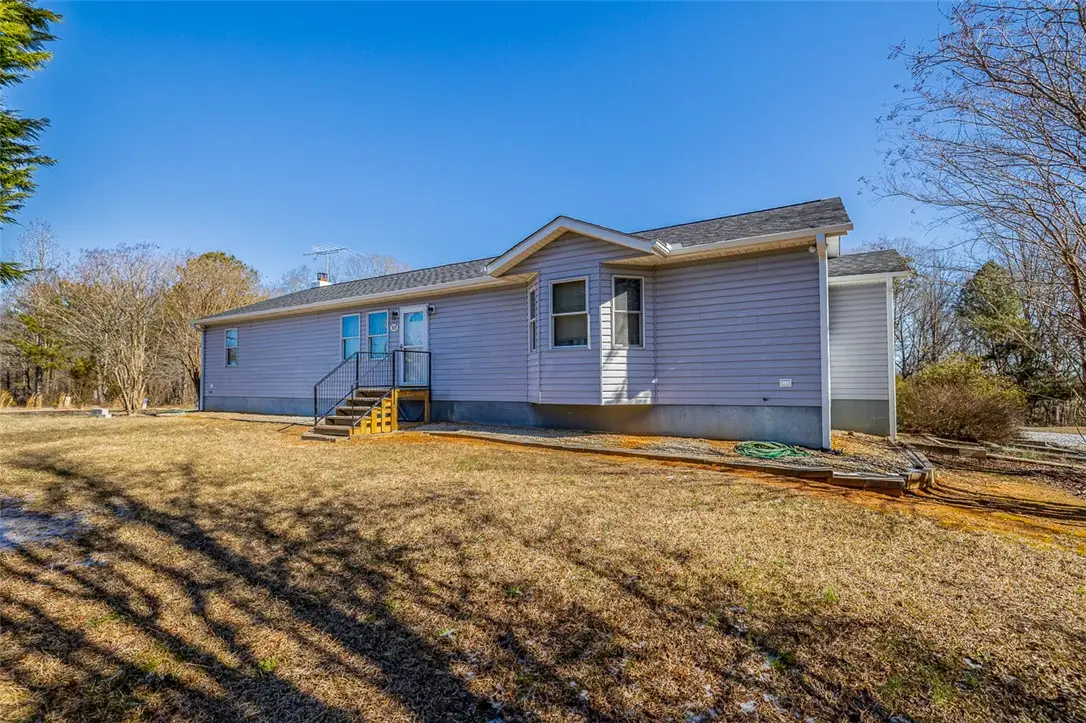 105 Canfield Road, Honea Path, SC 29654 - #1