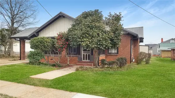 413 S Depot Street, Seneca, SC 29678