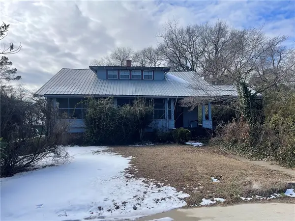 304 Townville Street, Seneca, SC 29678