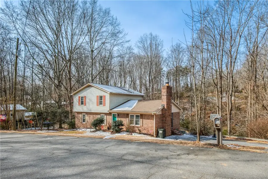 309 Elmwood Street, Easley, SC 29642 - #2