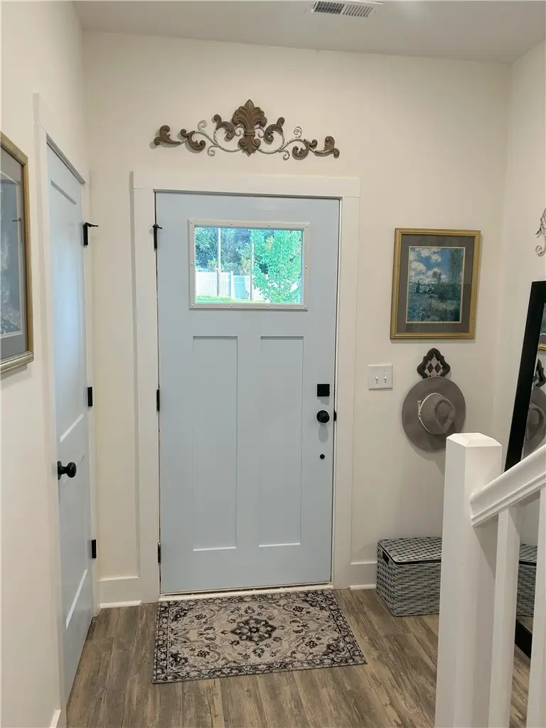 104 W North 3rd Street, Seneca, SC 29678 - #3