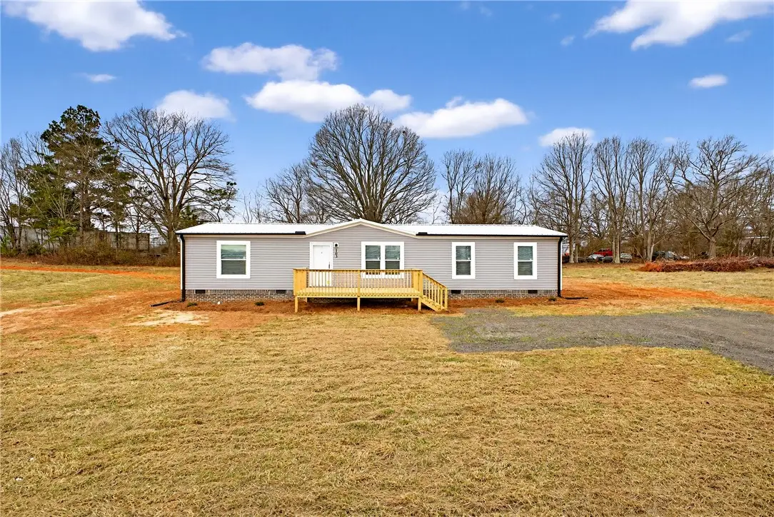 103 Windfield Hill Road, Williamston, SC 29697 - #1